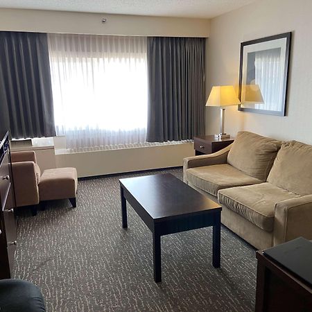 Best Western Cedar Park Inn Edmonton Exteriör bild