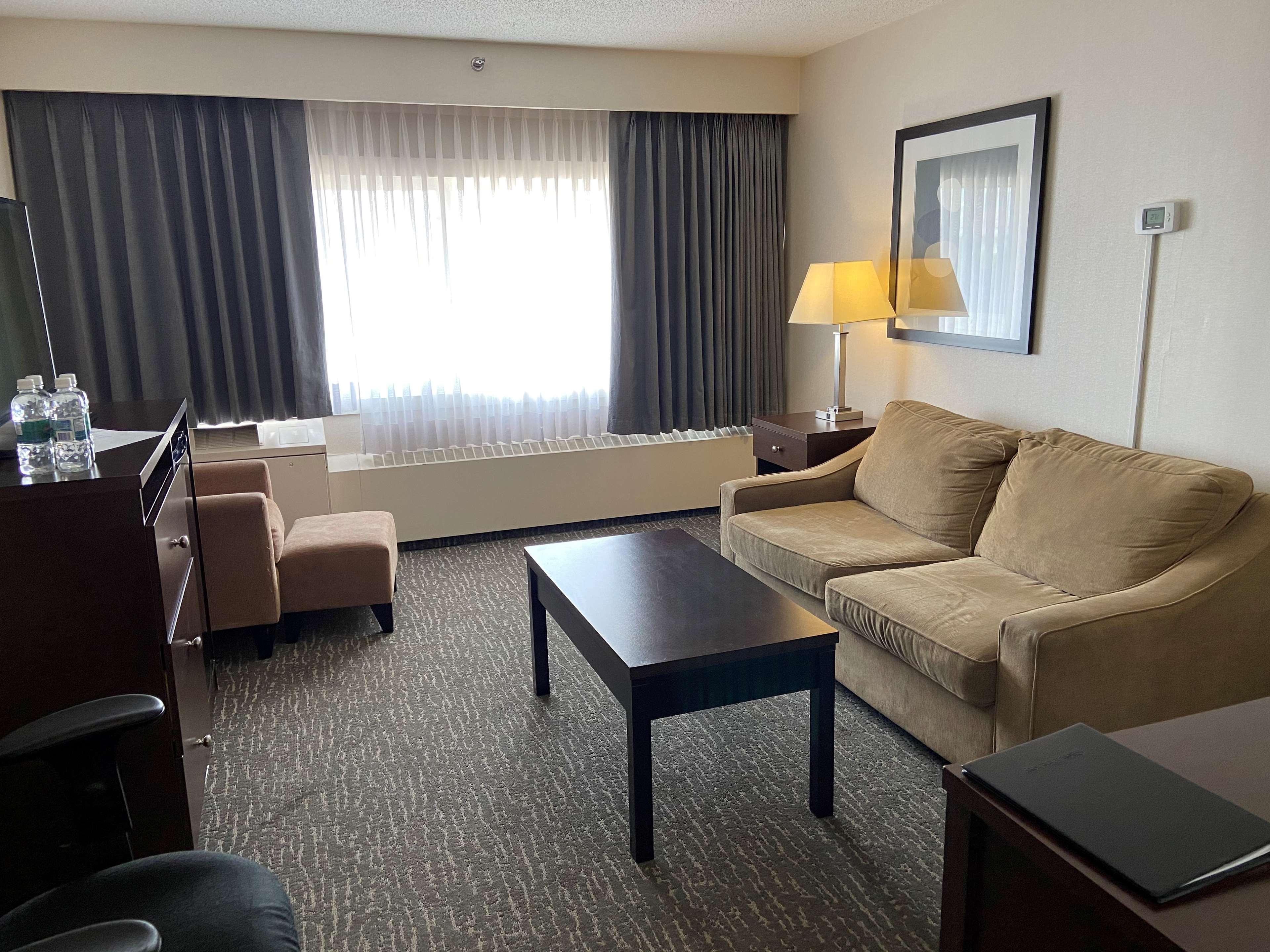 Best Western Cedar Park Inn Edmonton Exteriör bild