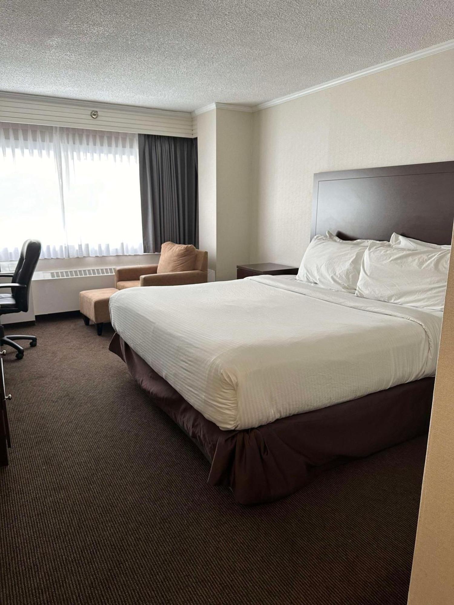 Best Western Cedar Park Inn Edmonton Exteriör bild