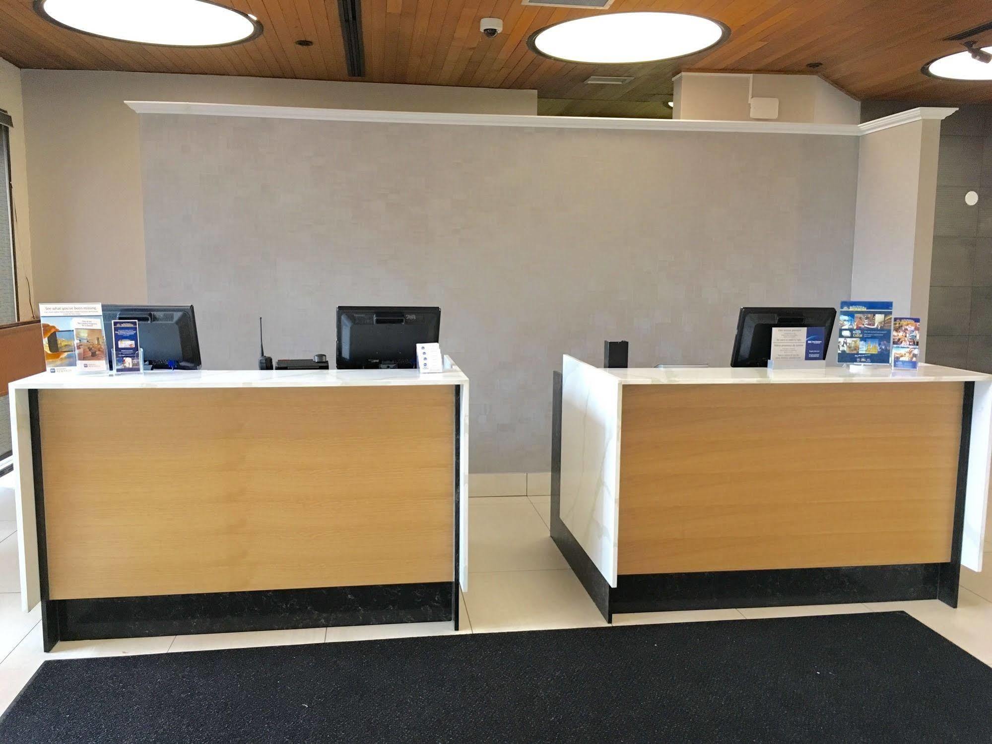 Best Western Cedar Park Inn Edmonton Exteriör bild