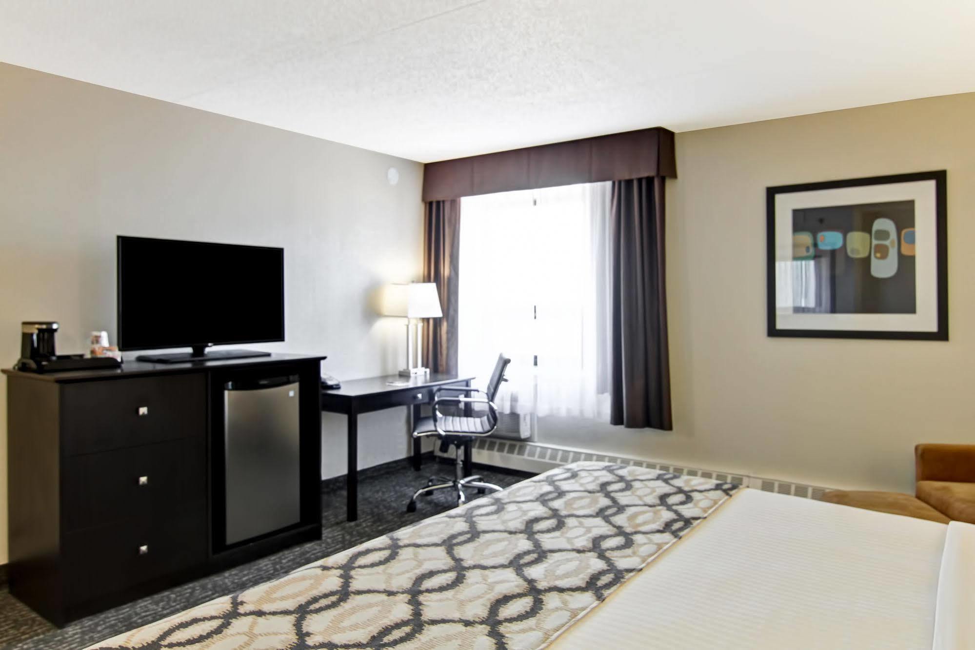 Best Western Cedar Park Inn Edmonton Exteriör bild